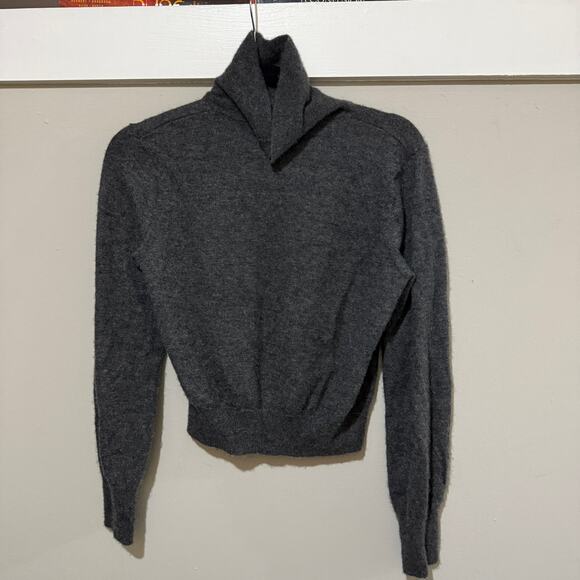 Doen Atta Cashmere Turtleneck Sweater - Picture 3 of 5